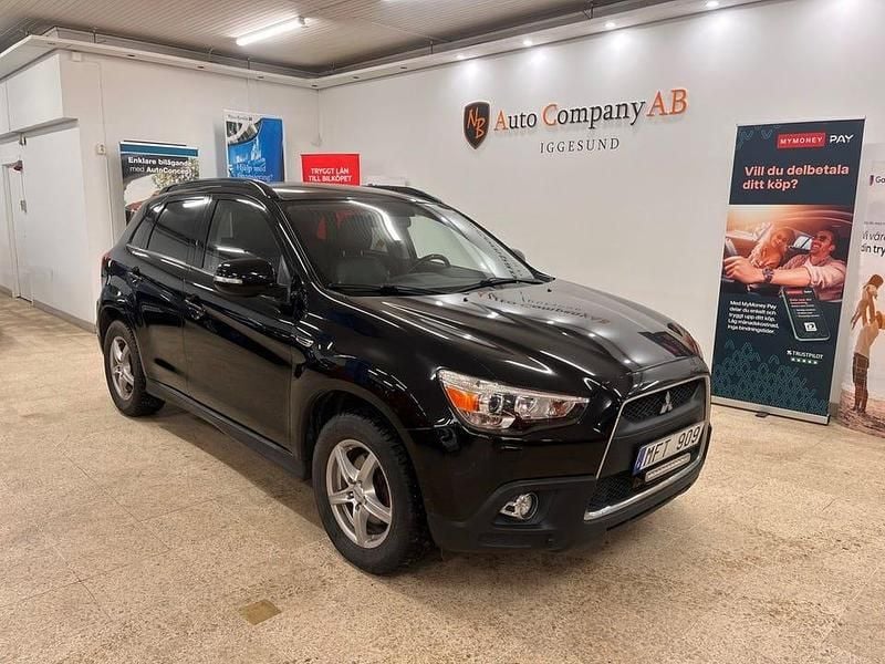 Svart Begagnad 2012 Mitsubishi ASX SUV | 69 900 kr (Lite dyr) - Bild 1/4