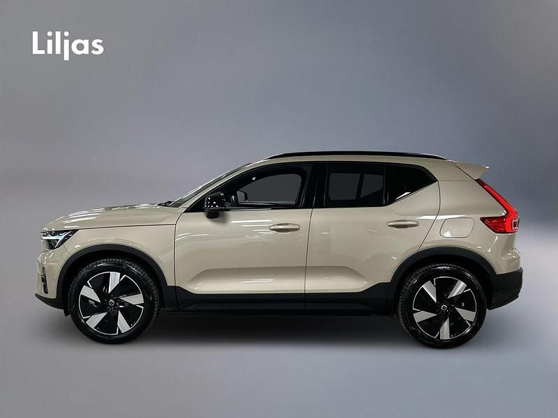 Begagnad Volvo EX40 Plus 185 kW (252 HK) 2025 Brun SUV