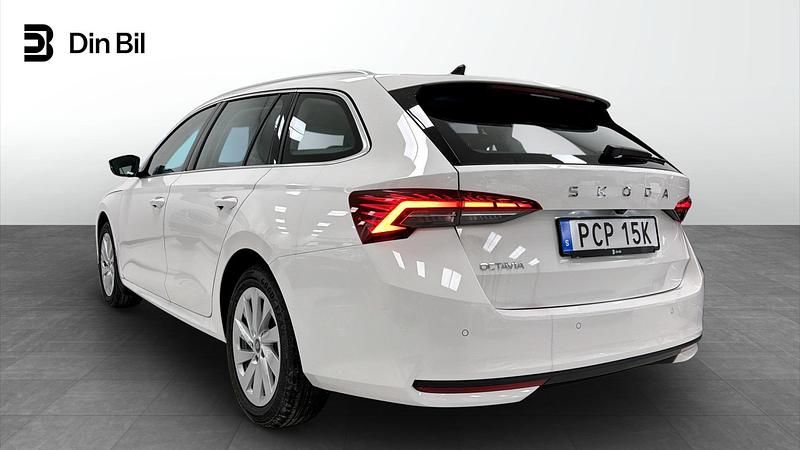 Ny Skoda Octavia 2026 Vit Kombi