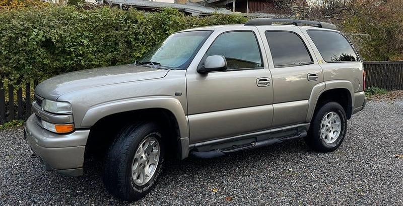 Begagnad 2003 Chevrolet Tahoe SUV | 54 000 kr - Bild 1/4