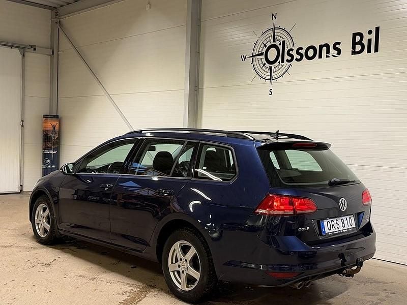 Begagnad VW Golf VII 105 HK (77 kW) 2014 Blå Kombi