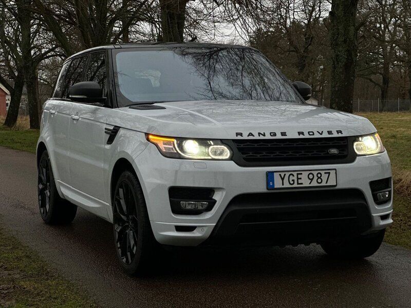 Vit Begagnad 2017 Land Rover Range Rover Sport Autobiography SUV | 345 000 kr (Marknadspris) - Bild 1/4