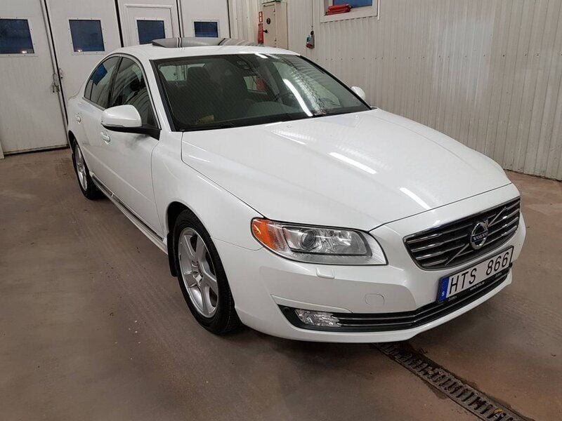 Begagnad Volvo S80 116 HK (85 kW) 2013 Vit Sedan