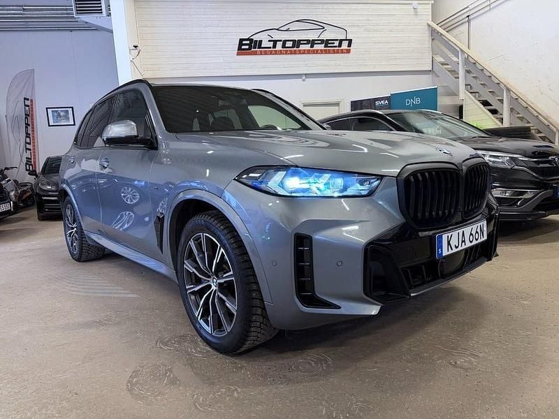 Begagnad BMW 501 M Sport 286 HK (210 kW) 2024 Grå SUV