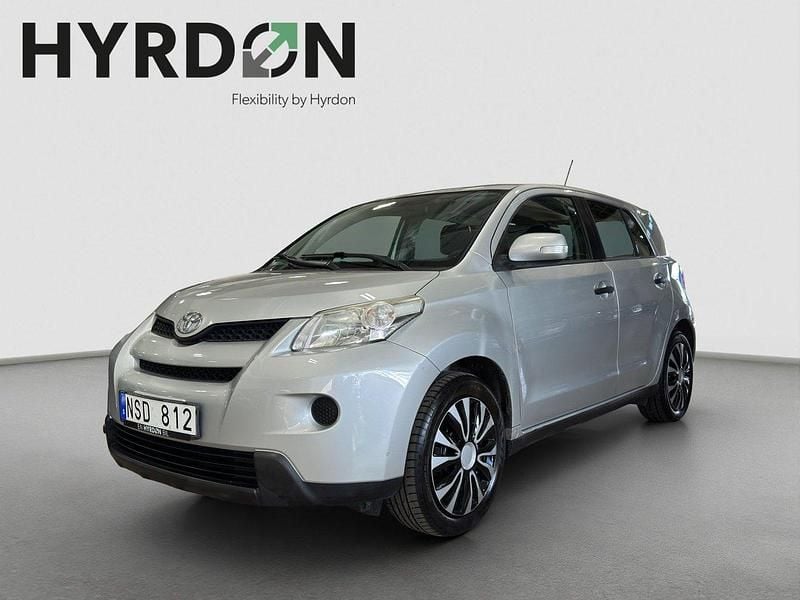 Silver Begagnad 2010 Toyota Urban Cruiser SUV | 49 900 kr (Marknadspris) - Bild 1/4