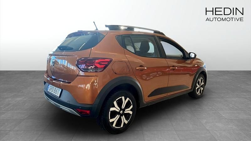 Begagnad Dacia Sandero Stepway 91 HK (66 kW) 2021 Brun Halvkombi