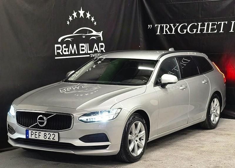 Silver Begagnad 2017 Volvo V90 Kombi | 179 800 kr (Bra pris) - Bild 1/4