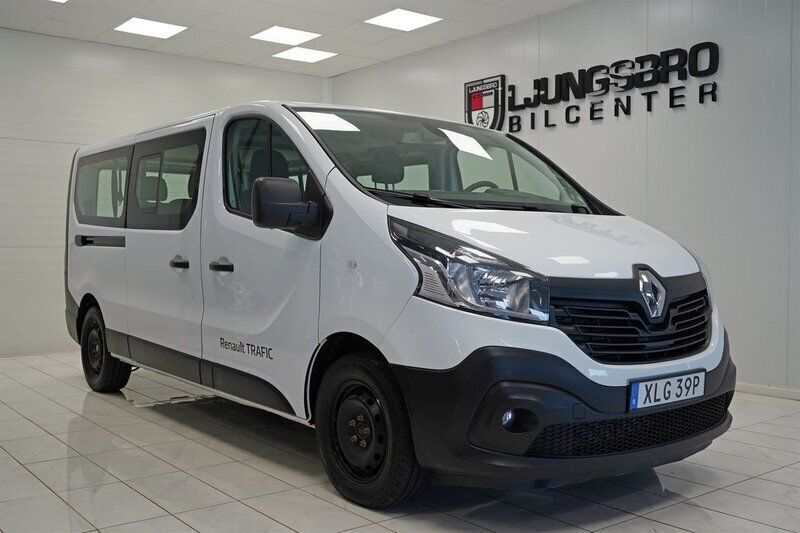 Vit Begagnad 2019 Renault Trafic Van | 289 900 kr - Bild 1/3