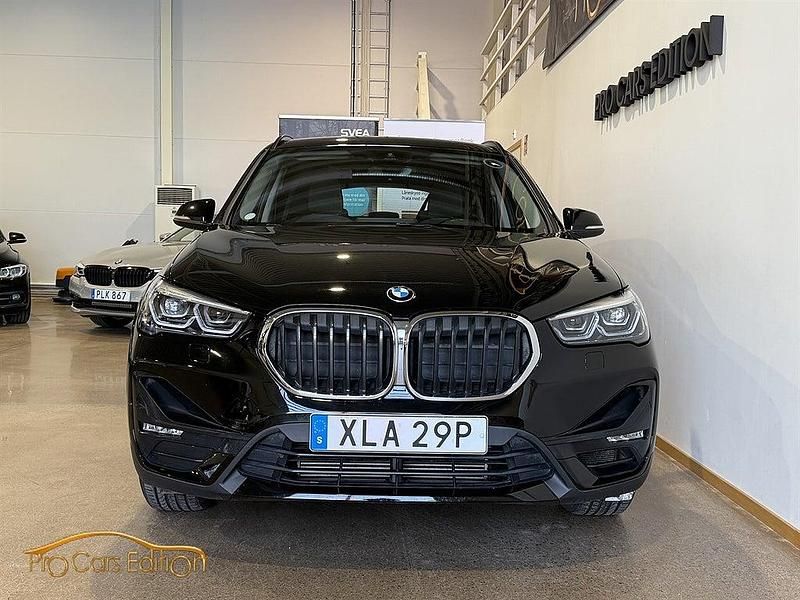 Begagnad BMW X1 Sport Line 192 HK (141 kW) 2019 Svart SUV