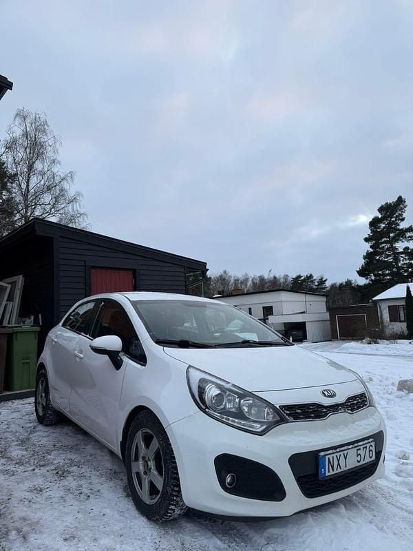 Begagnad 2014 Kia Rio | 70 000 kr (Bra pris) - Bild 1/4