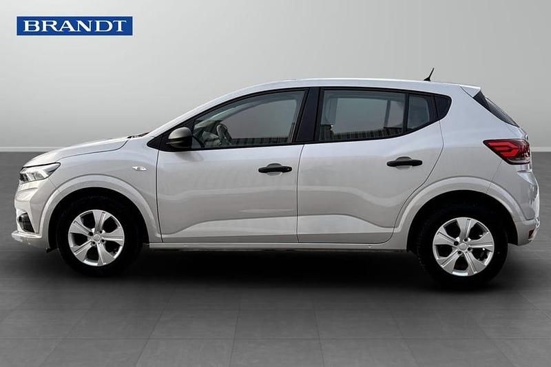 Begagnad Dacia Sandero Essentiel 91 HK (66 kW) 2023 Grå