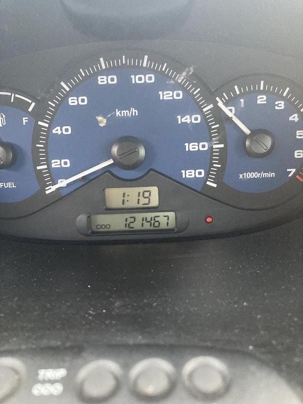 Röd Begagnad 2009 Chevrolet Matiz Halvkombi | 7 000 kr - Bild 1/4