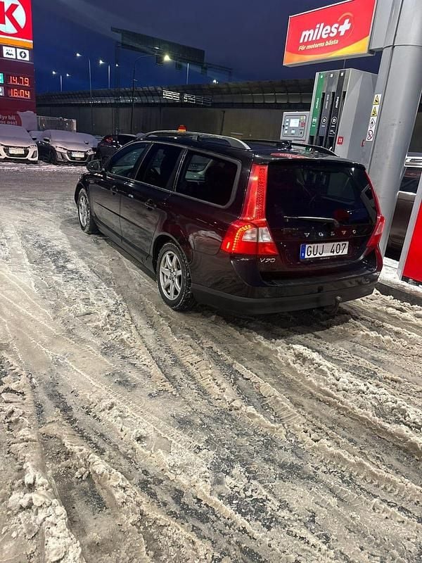 Begagnad Volvo V70 145 HK (106 kW) 2008 Kombi