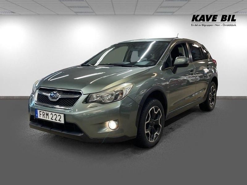 Ljusgrön Begagnad 2015 Subaru XV SUV | 169 900 kr (Marknadspris) - Bild 1/3