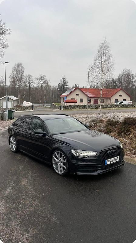 Black metallic Begagnad 2012 Audi A6 Kombi | 120 000 kr (Lite dyr) - Bild 1/4