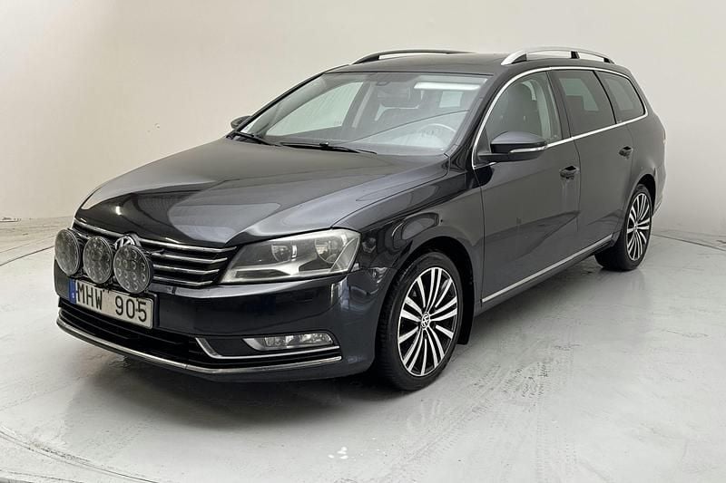 Svart Begagnad 2012 VW Passat Sedan | 54 000 kr (Superpris) - Bild 1/4