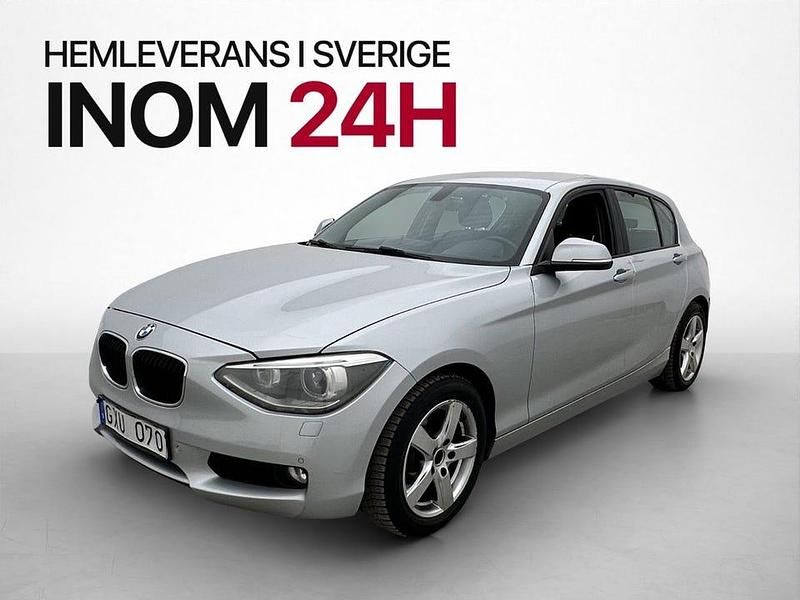 Begagnad BMW 118 143 HK (105 kW) 2012 Silver Halvkombi