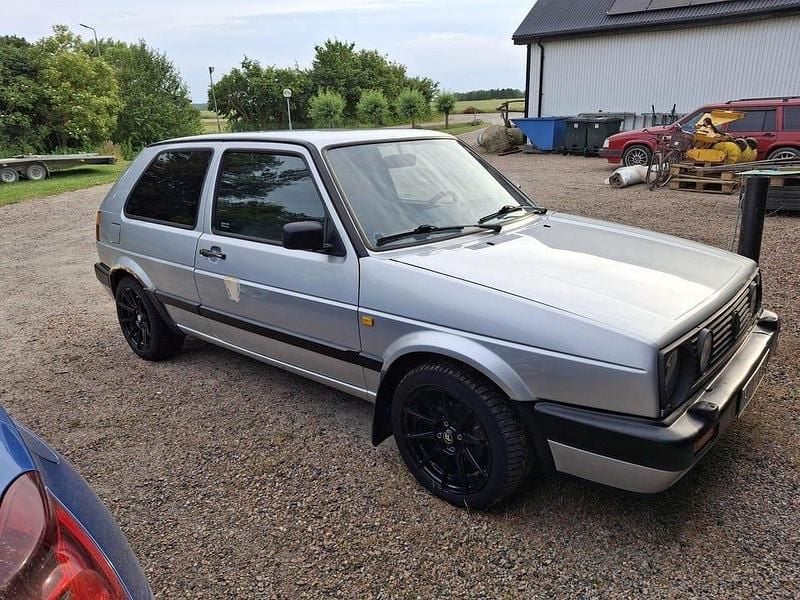 Begagnad 1990 VW Golf Halvkombi | 26 000 kr - Bild 1/4