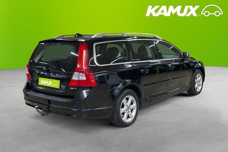 Begagnad Volvo V70 Summum 231 HK (169 kW) 2011 Svart Kombi
