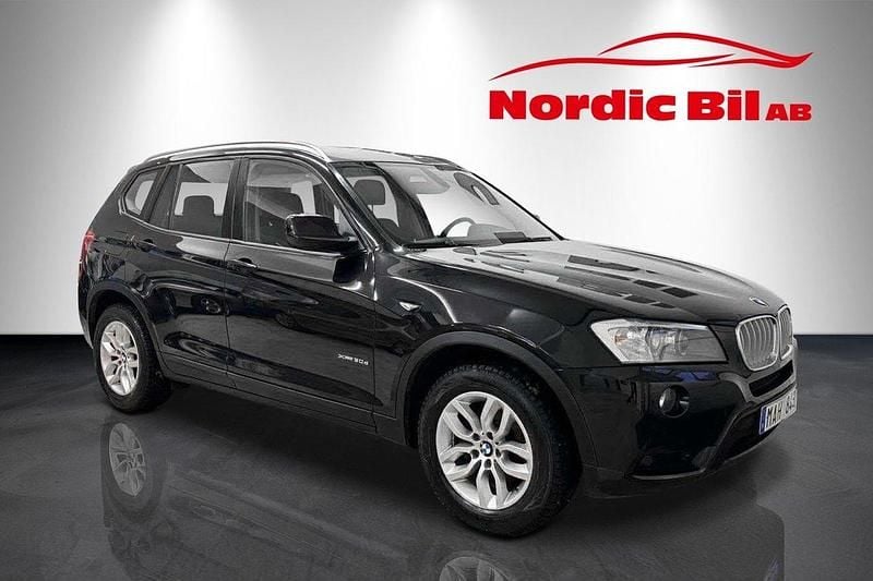 Svart Begagnad 2012 BMW X3 SUV | 119 900 kr (Marknadspris) - Bild 1/4