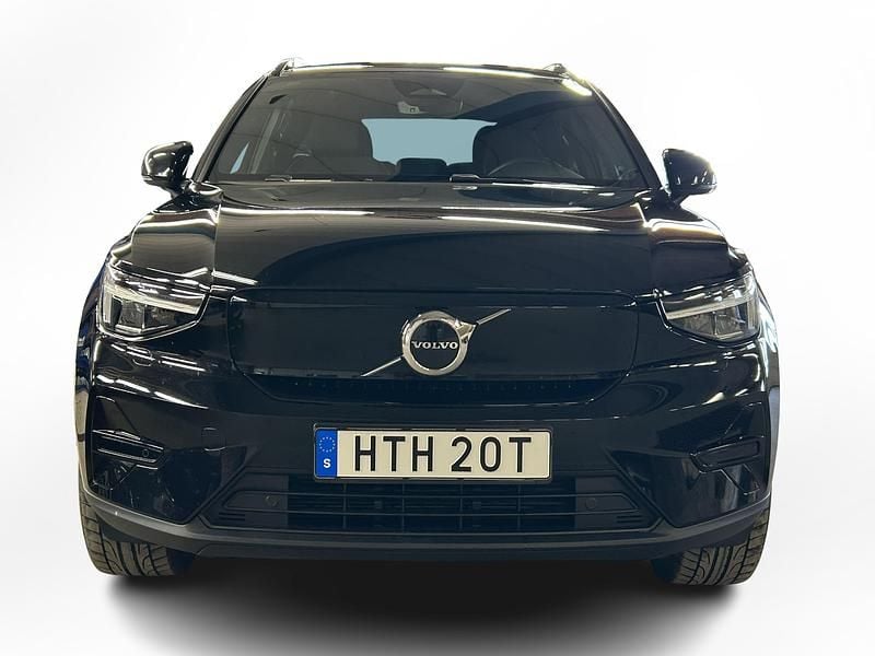 Begagnad Volvo XC40 Single Motor 175 kW (238 HK) 2023 Svart SUV