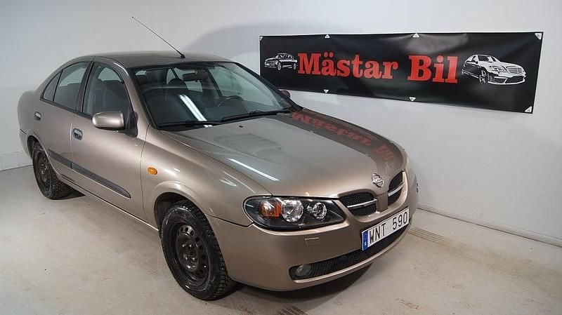 Brun Begagnad 2005 Nissan Almera Sedan | 24 900 kr (Marknadspris) - Bild 1/4