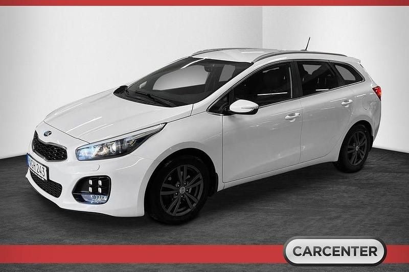 Vit Begagnad 2016 Kia Ceed Sportswagon GT-Line Kombi | 89 500 kr (Bra pris) - Bild 1/4