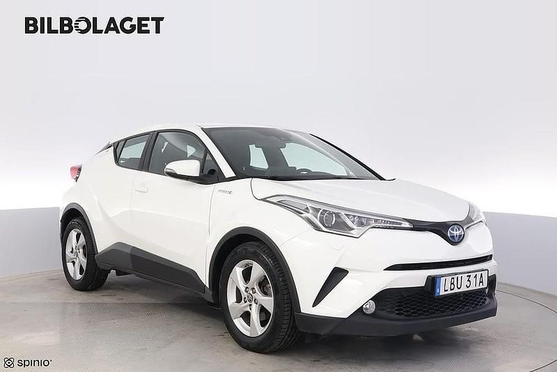 Vit Begagnad 2019 Toyota C-HR SUV | 199 800 kr (Bra pris) - Bild 1/4