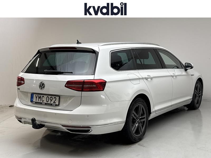 Begagnad VW Passat GTE 2018 Vit Kombi