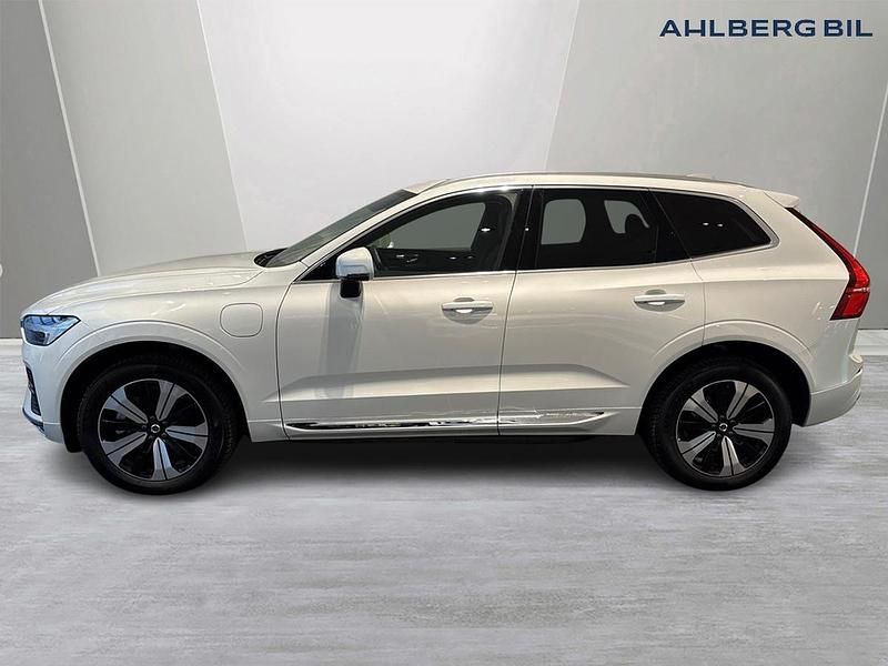 Begagnad Volvo XC60 Plus 349 HK (256 kW) 2024 Vit SUV