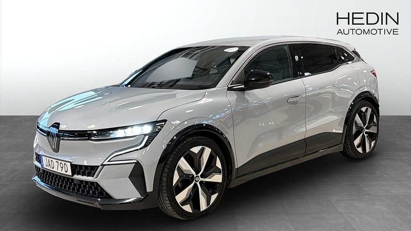 Grå Begagnad 2022 Renault Megane E-Tech Techno Halvkombi | 299 900 kr - Bild 1/4