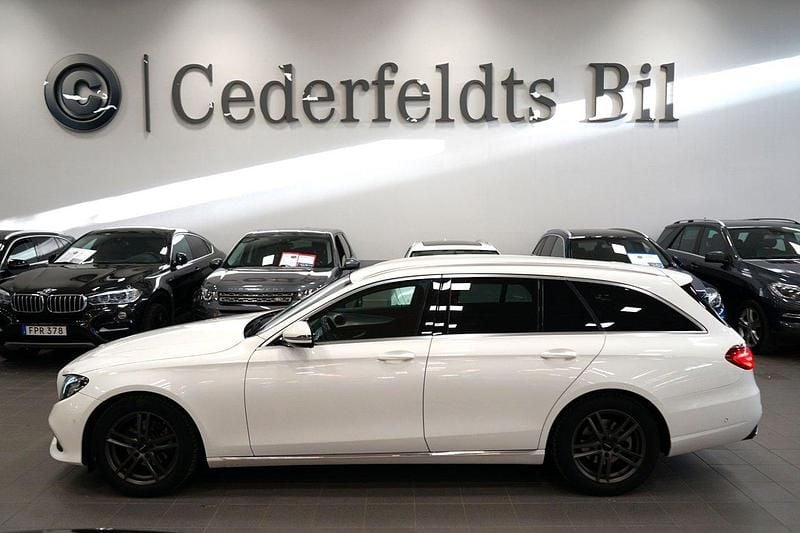 Vit Begagnad 2019 Mercedes E200 Avantgarde Kombi | 219 900 kr (Lite dyr) - Bild 1/4