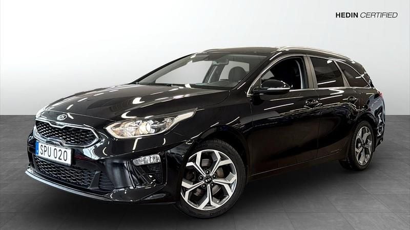 Svart (black) Begagnad 2018 Kia Ceed Sportswagon Kombi | 159 900 kr (Marknadspris) - Bild 1/4
