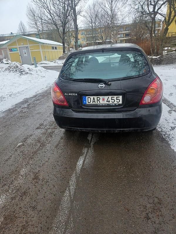 Begagnad Nissan Almera 98 HK (72 kW) 2007 Sedan