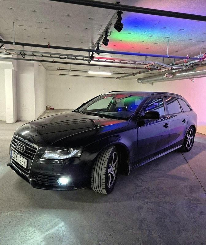 Svart Begagnad 2009 Audi A4 Kombi | 50 000 kr (Superpris) - Bild 1/4