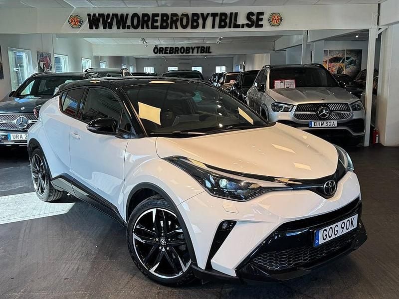 Begagnad Toyota C-HR Sport 184 HK (135 kW) 2022 Vit SUV