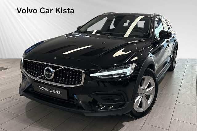 Begagnad Volvo V60 CC 197 HK (144 kW) 2023 Kombi