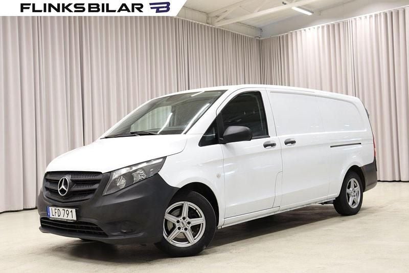 Vit Begagnad 2016 Mercedes Vito Minibuss | 179 900 kr (Lite dyr) - Bild 1/4