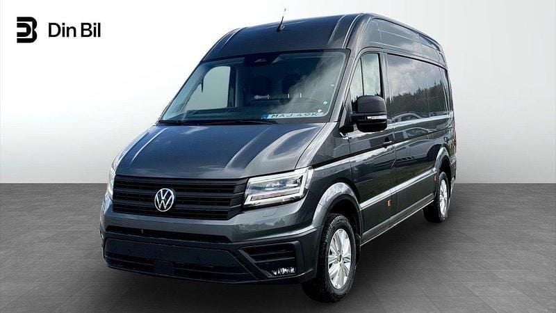 Grå (indiumgrå metallic) Ny 2025 VW Crafter Van | 709 450 kr (Dyr) - Bild 1/4