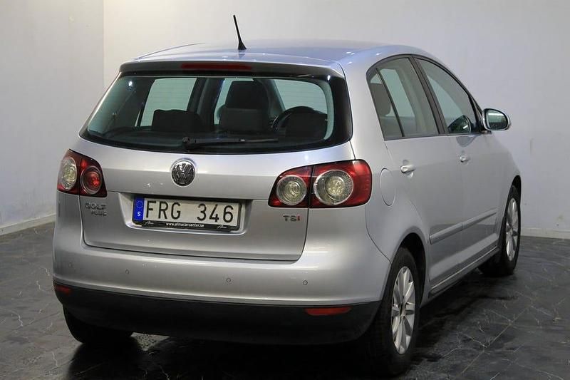 Begagnad VW Golf Plus Cross Trendline 140 HK (102 kW) 2007 Silver Minibuss