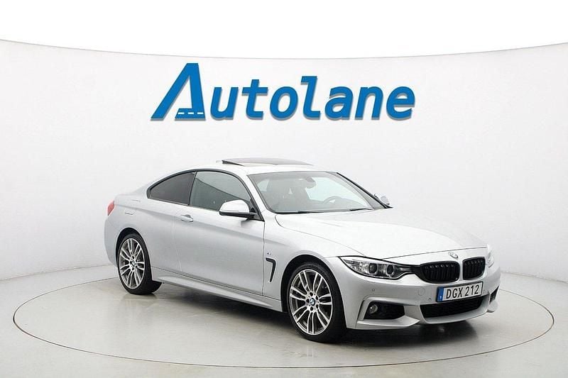 Silver Begagnad 2014 BMW 428 M Sport Sportkupé | 229 900 kr (Marknadspris) - Bild 1/3