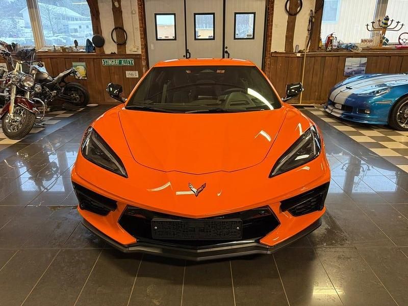 Begagnad Chevrolet Corvette Stingray 2024 Amplify orange Cab