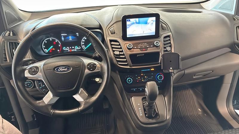 Begagnad Ford Transit Connect Trend 99 HK (72 kW) 2023 Minibuss