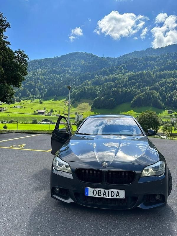 Begagnad 2012 BMW 520 Sedan | 75 000 kr (Bra pris) - Bild 1/4