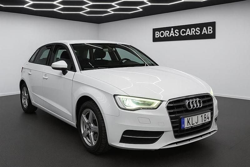 Vit Begagnad 2014 Audi A3 Halvkombi | 99 900 kr (Marknadspris) - Bild 1/4