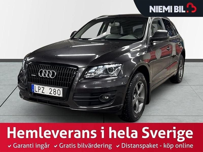 Begagnad Audi Q5 Design 239 HK (175 kW) 2011 Grå SUV