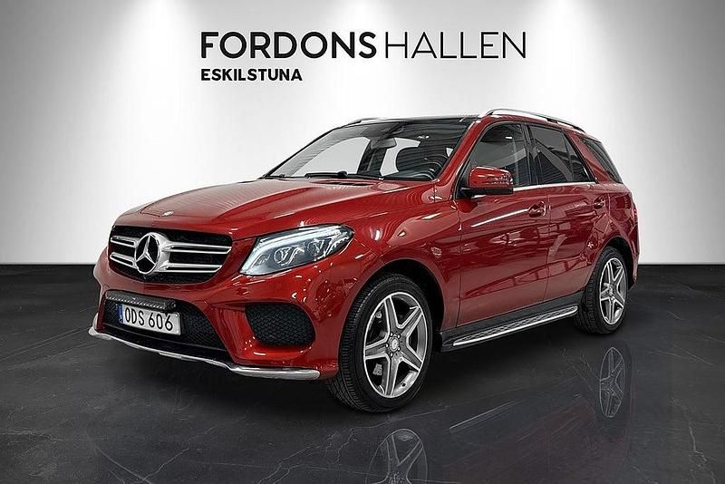 Röd Begagnad 2016 Mercedes GLE350 AMG SUV | 279 900 kr (Marknadspris) - Bild 1/4