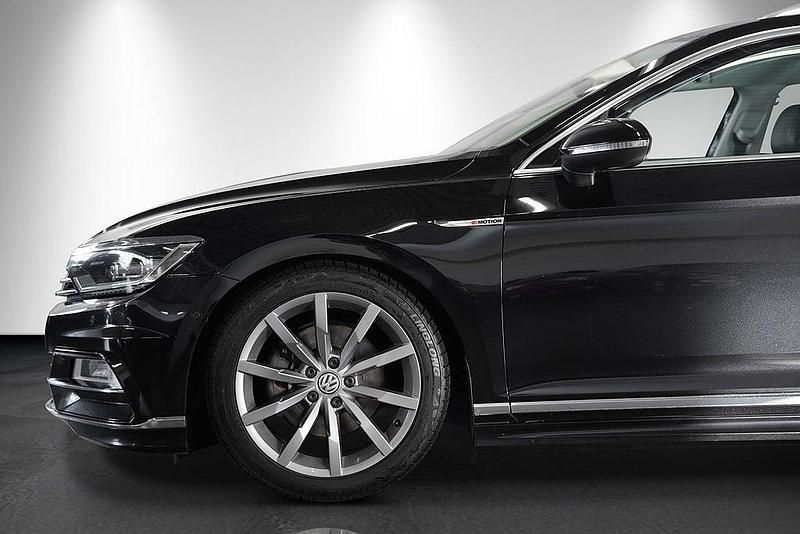 Begagnad VW Passat GT 190 HK (139 kW) 2018 Svart Kombi