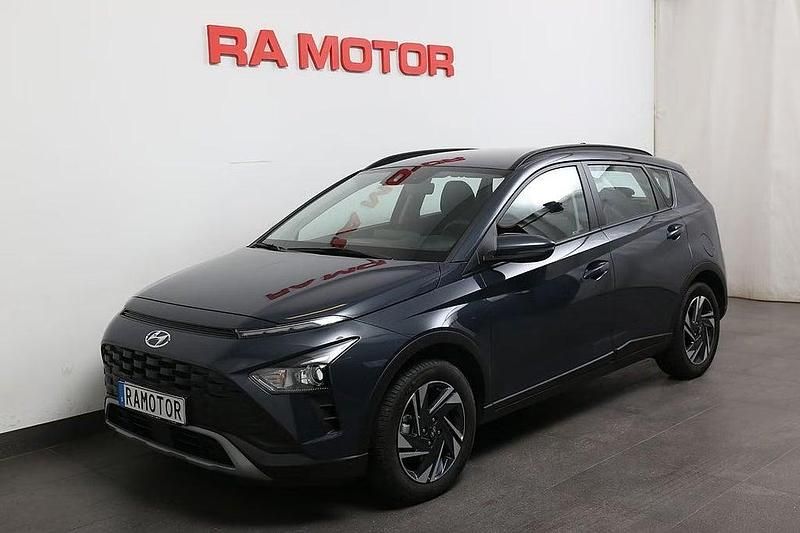 Aurora gray Ny 2025 Hyundai Bayon Essential SUV | 209 900 kr (Marknadspris) - Bild 1/4