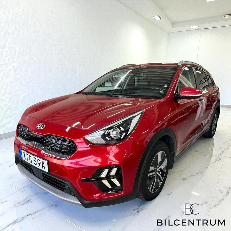 Röd Begagnad 2020 Kia Niro Advance SUV | 159 900 kr (Marknadspris) - Bild 1/4